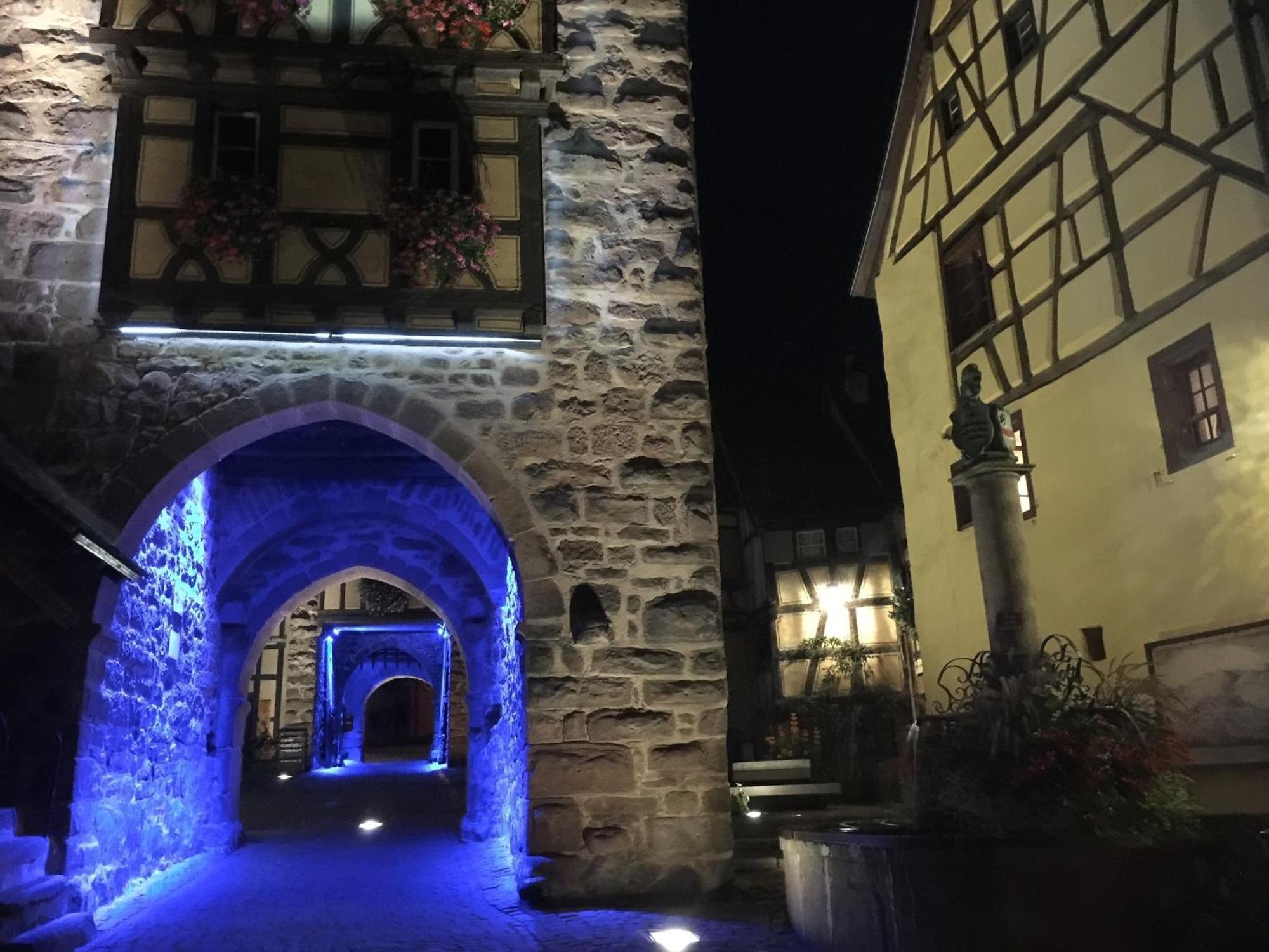 An Apartment In A 17Th Century Wine Grower S House Riquewihr Extérieur photo