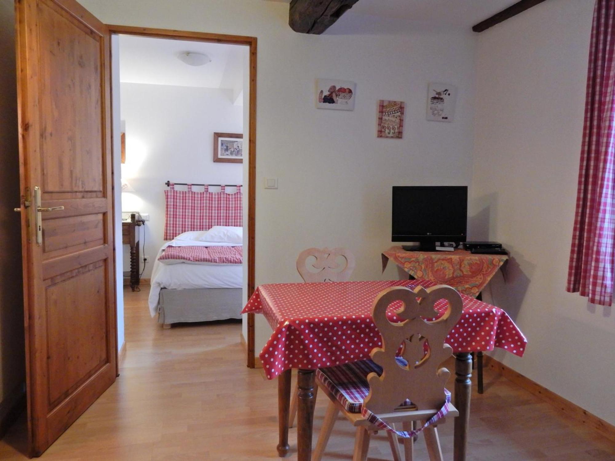 An Apartment In A 17Th Century Wine Grower S House Riquewihr Extérieur photo